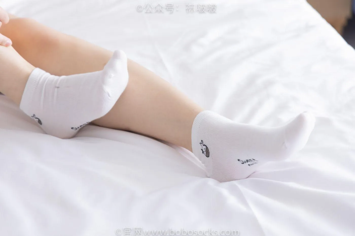 [BoBoSocks袜啵啵]NO.036 菠萝-帆布鞋、白棉袜、裸足 [138P]插图